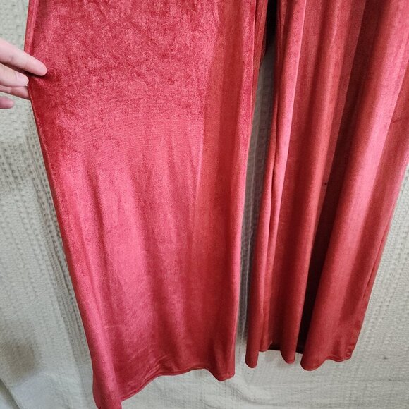 Lulus Hopeful Heart Red Velvet Backless Wide-Leg Jumpsuit Women's Size X-Large - Picture 8 of 14